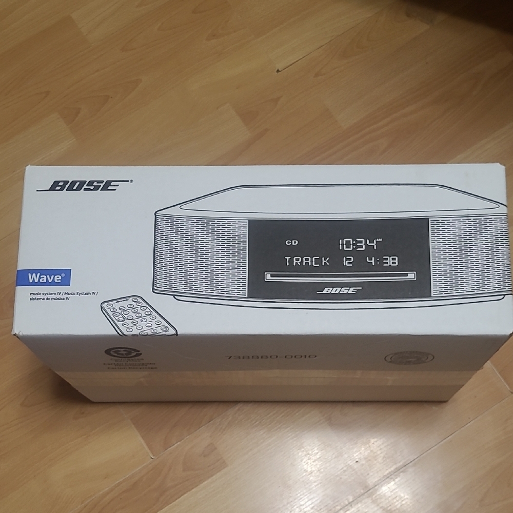 Bose Wave Music System IV - Espresso Black Factory Sealed. Never Opened